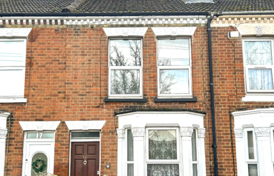 Modernisation in Gillingham photo